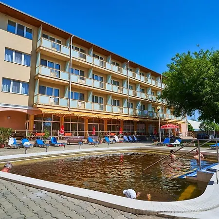 Отель Hungarospa Thermal Хайдусобосло