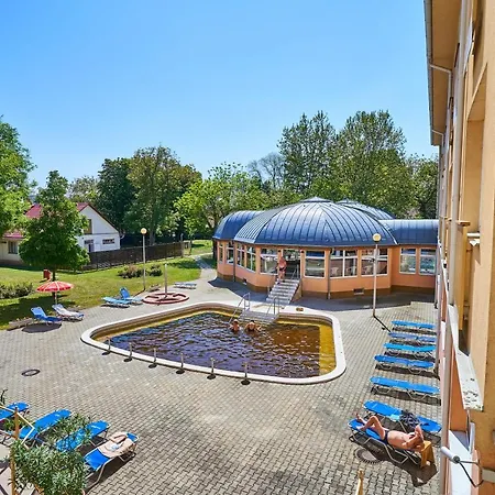 Hungarospa Thermal Хайдусобосло