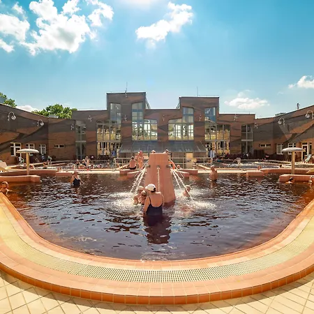 Hotel Hungarospa Thermal 3*